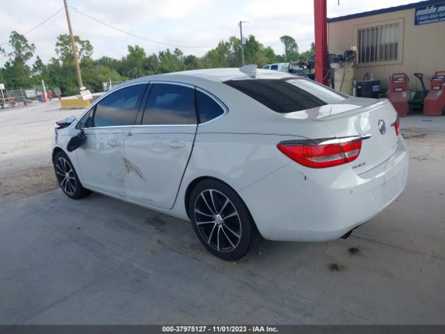 1G4PR5SK8H4109323 Buick Verano Sport Touring