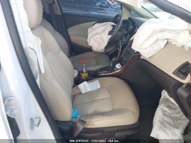 1G4PR5SK8H4109323 Buick Verano Sport Touring