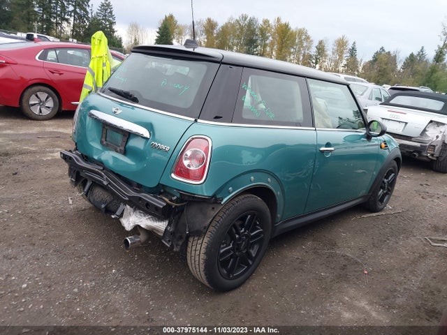 2012 MINI COOPER HARDTOP WMWSU3C51CT256427 Photo 3