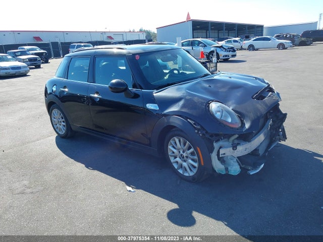 2016 MINI COOPER HARDTOP 4 DOOR WMWXU3C56G2D30221