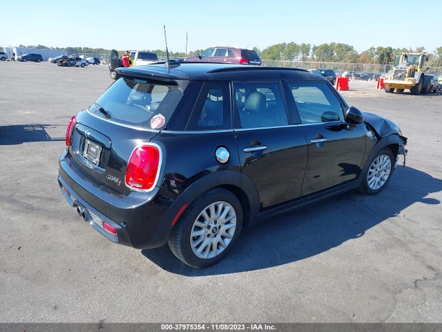 2016 MINI COOPER HARDTOP 4 DOOR WMWXU3C56G2D30221 Photo 3