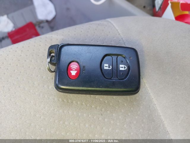 2010 TOYOTA PRIUS JTDKN3DU8A0002850 Photo 10