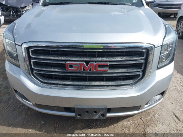1GKS1GKC3KR284975 GMC Yukon Xl Slt