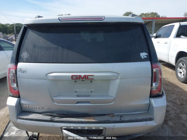 1GKS1GKC3KR284975 GMC Yukon Xl Slt