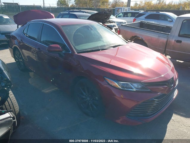 Toyota CAMRY LE 2019 4T1B11HK4KU692868 zdjęcie główne