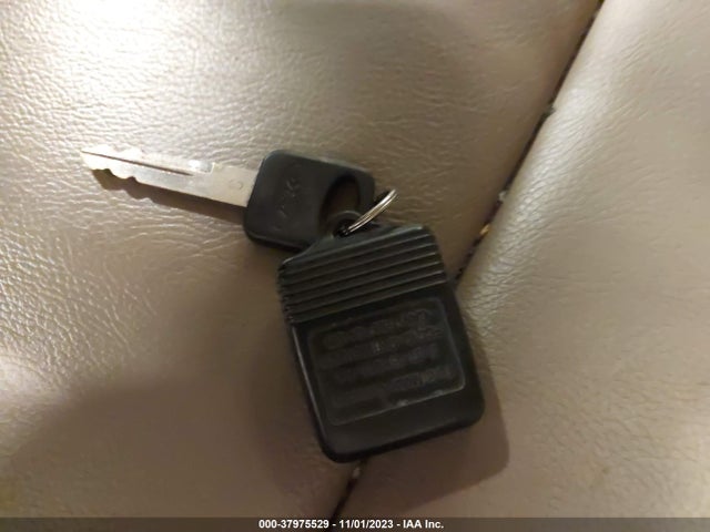 2006 FORD F-250 XLT/LARIAT/XL VIN: 1FTSW21P56EB97600