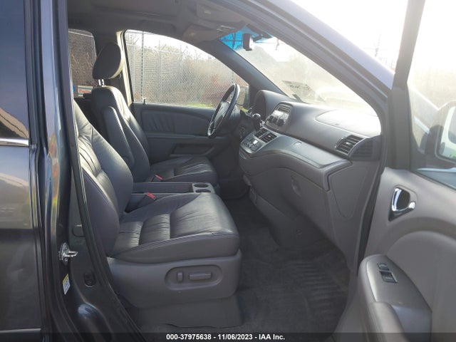2010 HONDA ODYSSEY EX-L VIN: 5FNRL3H68AB114095