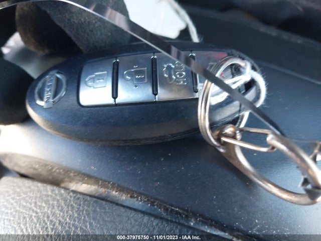 2015 NISSAN SENTRA SV VIN: 3N1AB7AP2FY316388