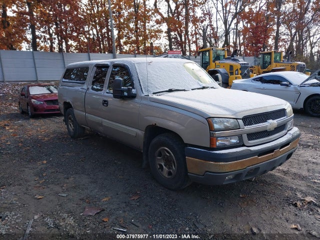 2004 CHEVROLET SILVERADO 1500 LS VIN: 2GCEC19T241209766