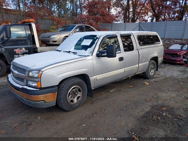 2004 CHEVROLET SILVERADO 1500 LS VIN: 2GCEC19T241209766