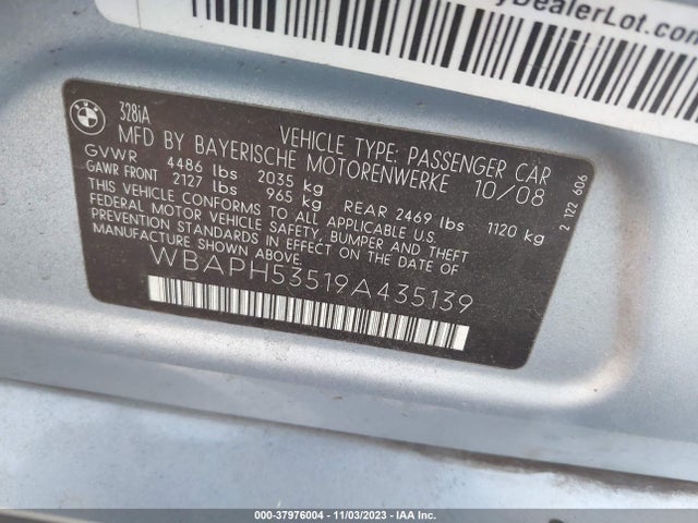2009 BMW 3 SERIES 328I VIN: WBAPH53519A435139