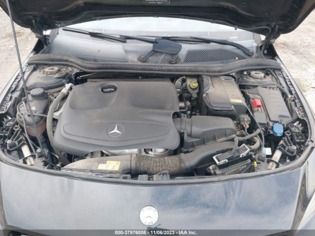 WDDSJ4GB3GN367840 Mercedes-Benz CLA 250 4MATIC
