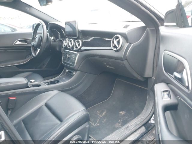 WDDSJ4GB3GN367840 Mercedes-Benz CLA 250 4MATIC