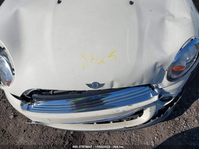 2012 MINI COOPER WMWSU3C5XCT258130 Photo 9