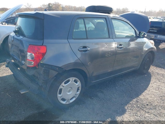 JTKKUPB45E1040669 Scion XD