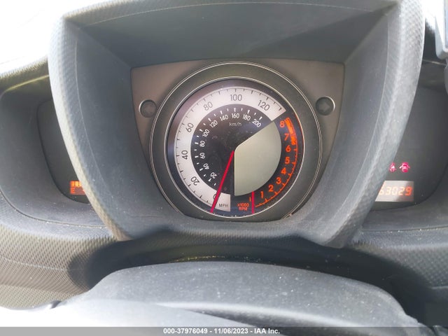 JTKKUPB45E1040669 Scion XD