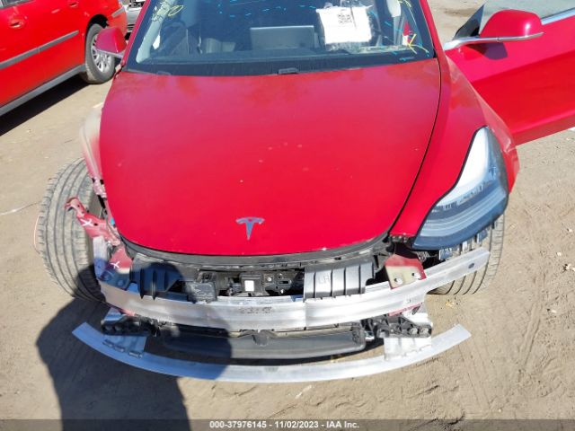2018 TESLA MODEL 3 5YJ3E1EB8JF104964 Photo 9