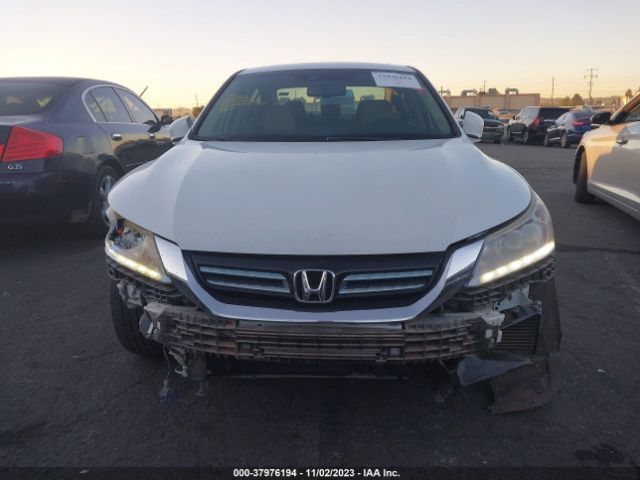 1HGCR6F72FA009135 Honda Accord Hybrid Touring