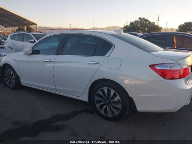 1HGCR6F72FA009135 Honda Accord Hybrid Touring