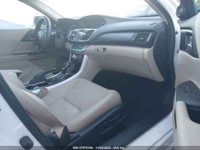 1HGCR6F72FA009135 Honda Accord Hybrid Touring