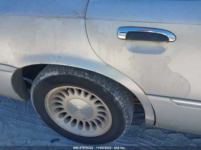 2000 MERCURY GRAND MARQUIS LS VIN: 2MEFM75W9YX718484