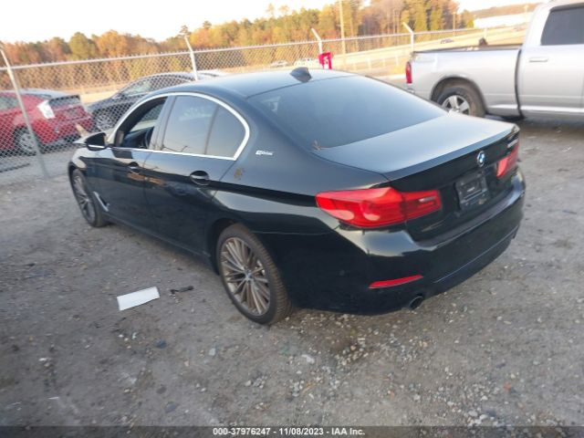 WBAJA9C59KB392512 BMW 530e Iperformance