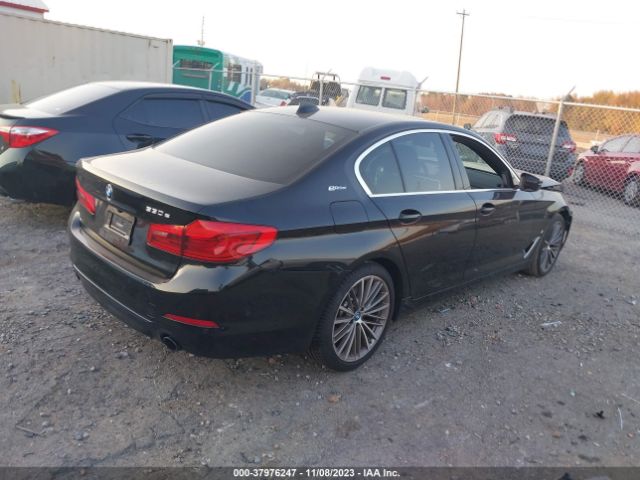 WBAJA9C59KB392512 BMW 530e Iperformance