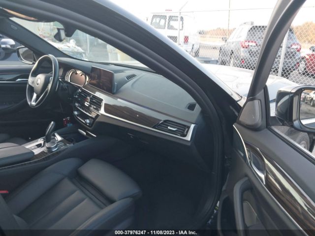 WBAJA9C59KB392512 BMW 530e Iperformance