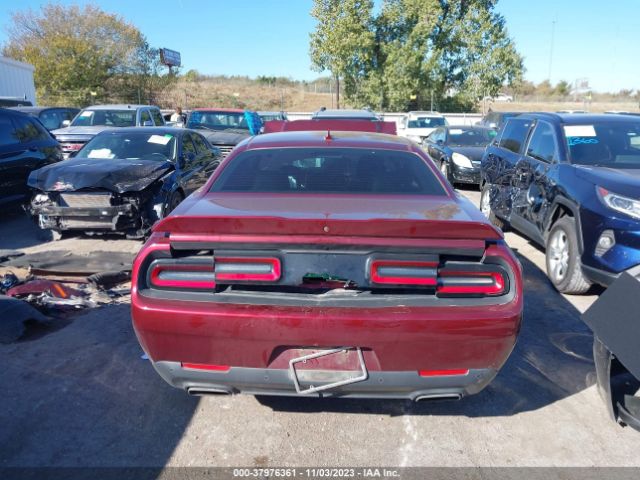 2C3CDZAG8JH241310 Dodge Challenger Sxt Plus