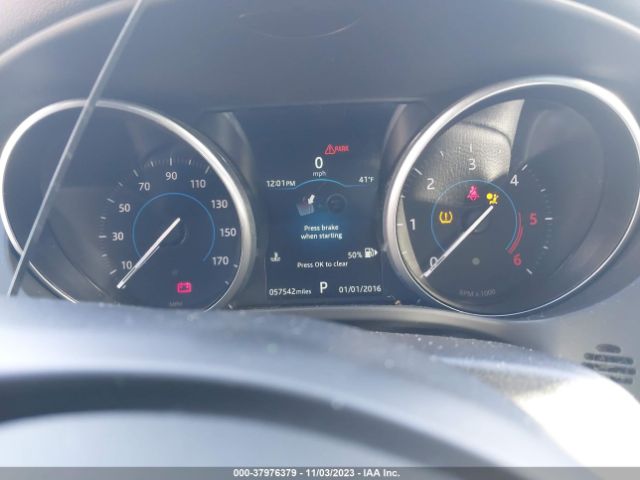 SADCJ2FN1JA284683 Jaguar F-pace 20d Premium