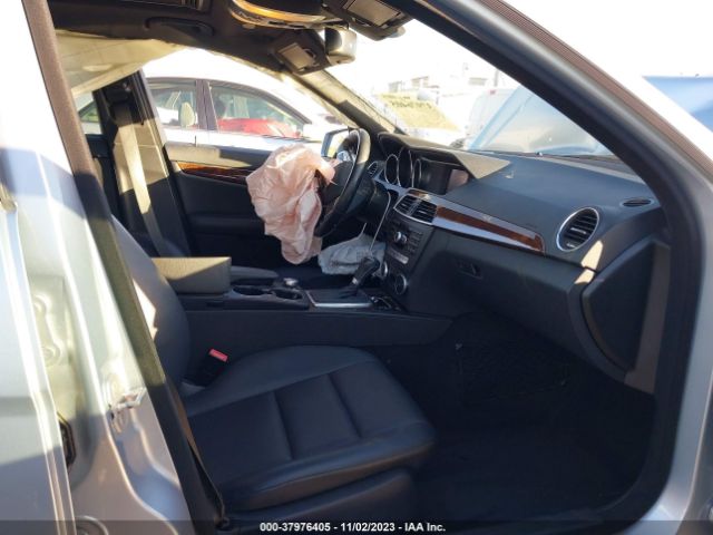 WDDGF4HB9EA959088 Mercedes-Benz C 250 Sport/luxury