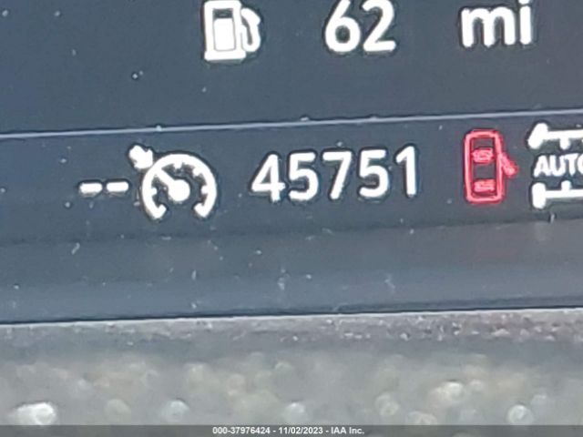 1GTP9EEL3KZ160585 GMC Sierra 1500 At4