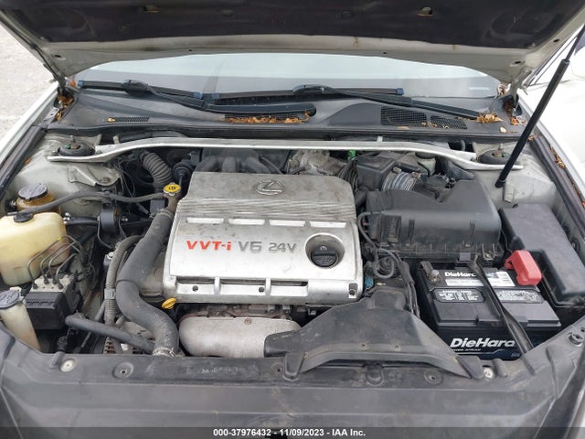 2003 LEXUS ES 300 BASE (A5) VIN: JTHBF30G030146004