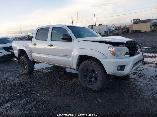 2014 TOYOTA TACOMA BASE V6 VIN: 3TMLU4EN4EM141526
