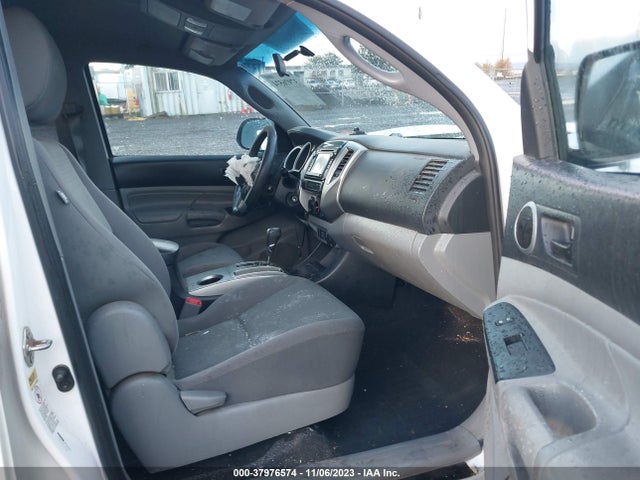 2014 TOYOTA TACOMA BASE V6 VIN: 3TMLU4EN4EM141526