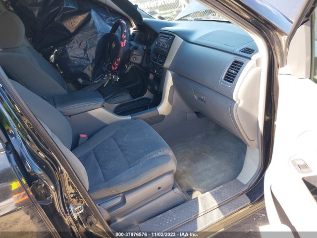 2006 HONDA PILOT EX VIN: 2HKYF18466H558476