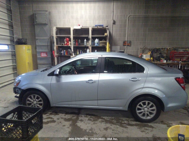 Chevrolet Sonic Lt Auto 2017 1G1JD5SG8H4109464 Image 14