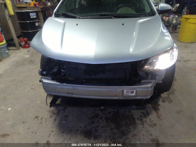 Chevrolet Sonic Lt Auto 2017 1G1JD5SG8H4109464 Image 6