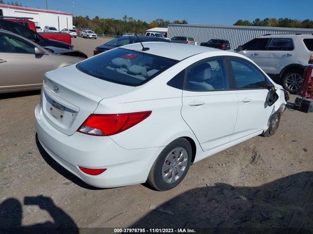 2016 HYUNDAI ACCENT SE VIN: KMHCT4AE0GU084681