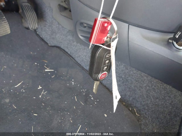 2013 FIAT 500C 3C3CFFDR1DT688837 Photo 10