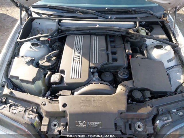 2004 BMW 325I VIN: WBAAZ33434KP82618