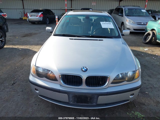 2004 BMW 325I VIN: WBAAZ33434KP82618