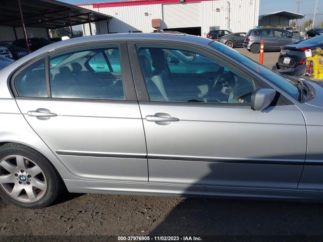 2004 BMW 325I VIN: WBAAZ33434KP82618