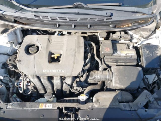 3KPFK4A76JE202406 KIA FORTE LX