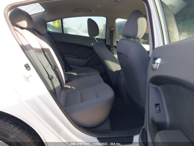 3KPFK4A76JE202406 KIA FORTE LX
