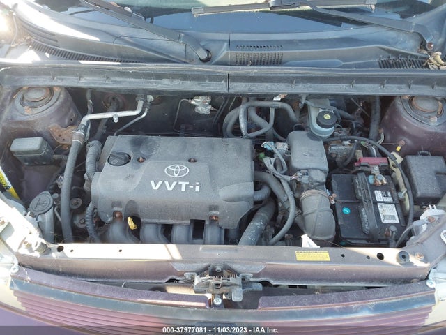 2005 SCION XB VIN: JTLKT334350210944