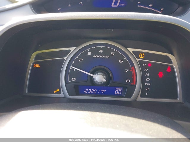 2011 HONDA CIVIC LX VIN: 2HGFG1B66BH510804