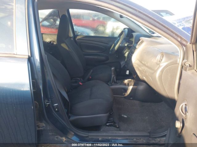 3N1CN7AP8FL888840 Nissan Versa 1.6 S