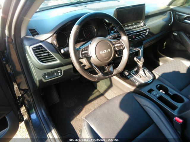 KNDETCA28N7277847 KIA Seltos Sx