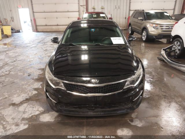 5XXGT4L38JG228072 KIA Optima Lx
